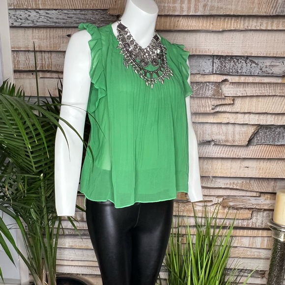 QED London top with frills - Picture 11 of 13